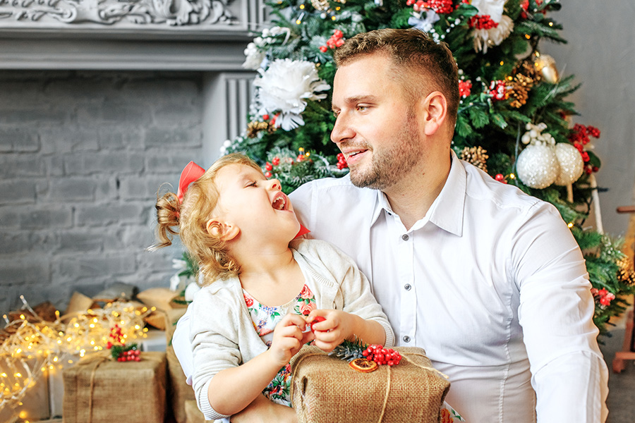 Tips for Making This Christmas Unforgettable for Your Kids